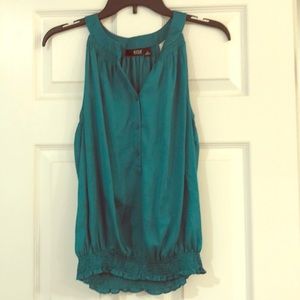 Sleeveless 3 bottom top